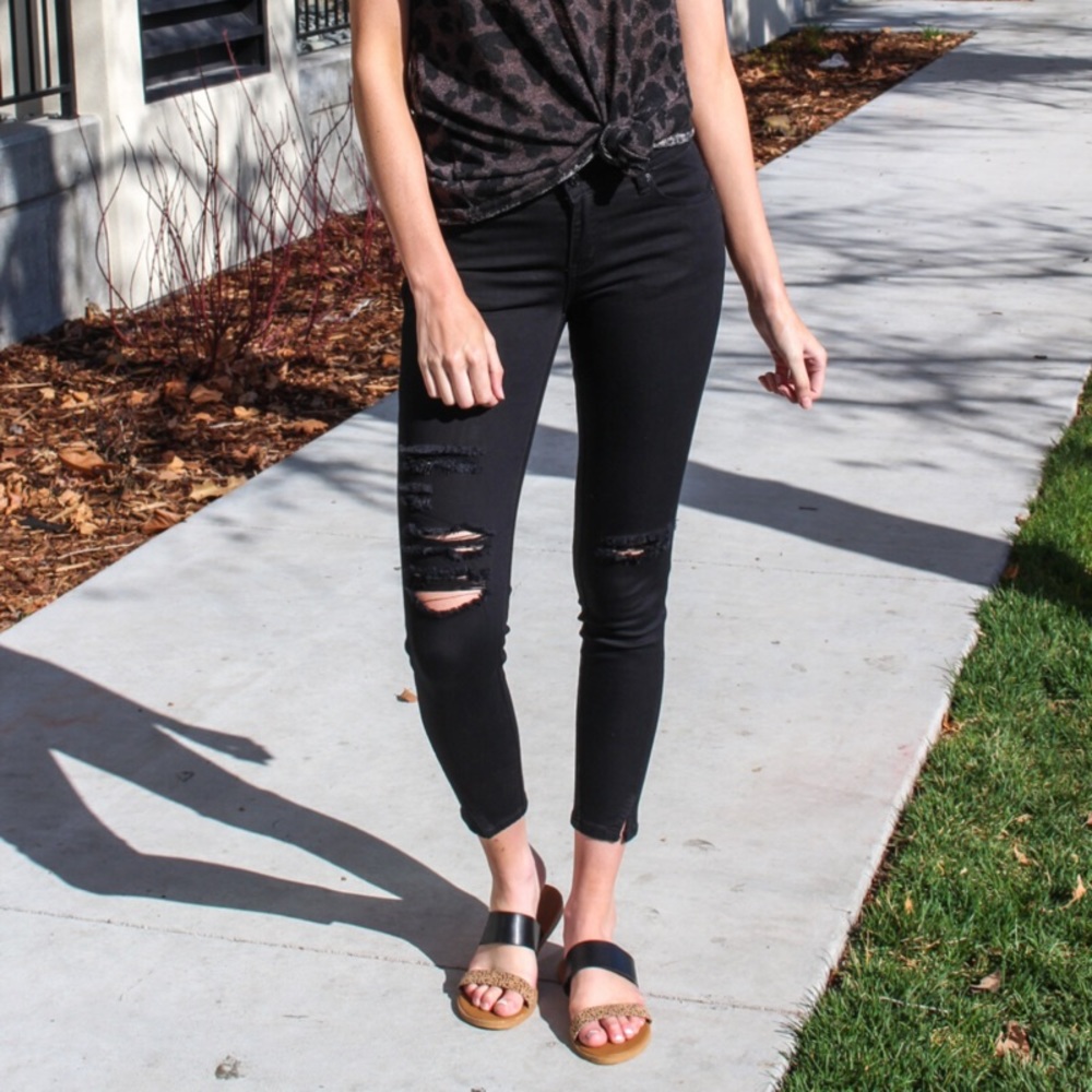 a.n.a black frayed jeans